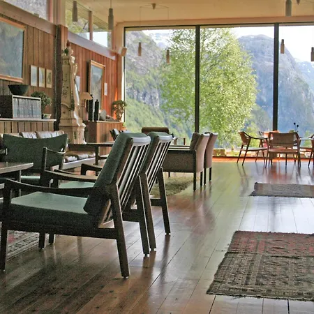 Stalheim Hotel-3
